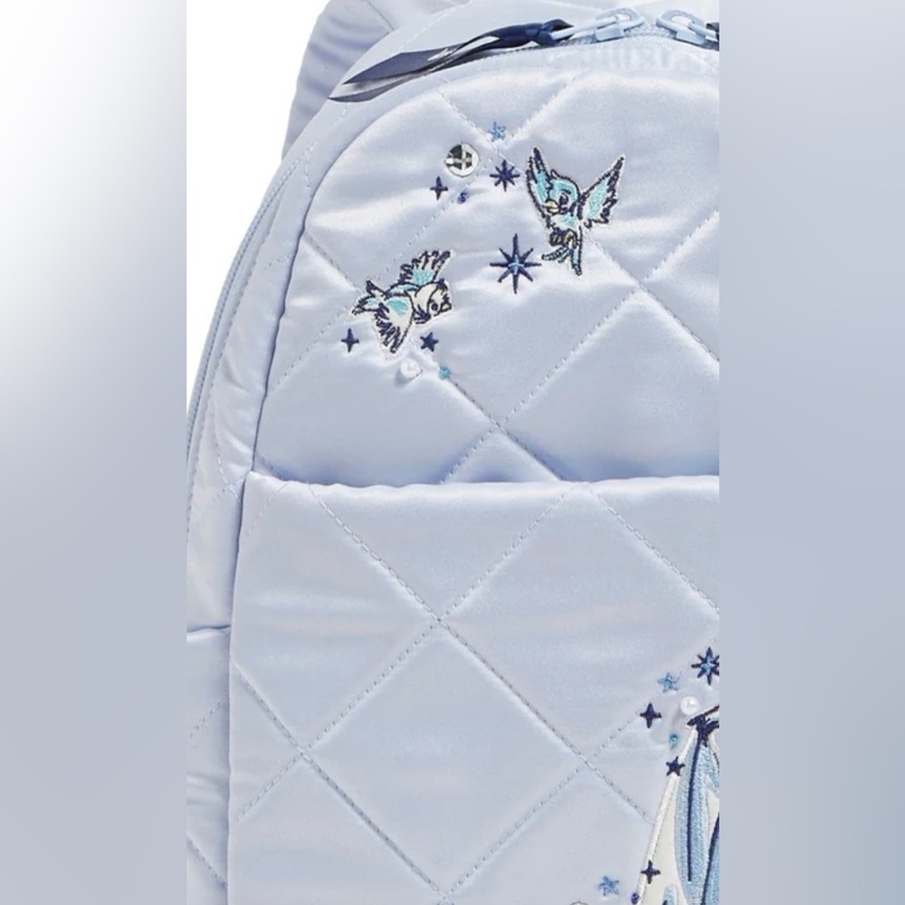 🍀 Vera Bradley Small Backpack “Cinderella Paisley on Morn”. NWT - Picture 3 of 9